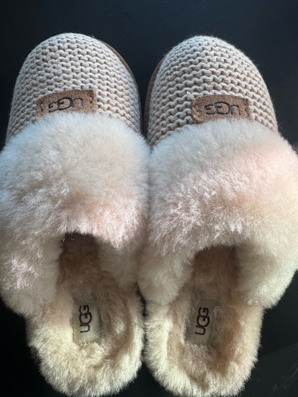 UGG Cozy Slippers- Cream- Size 9 - Picture 4 of 9